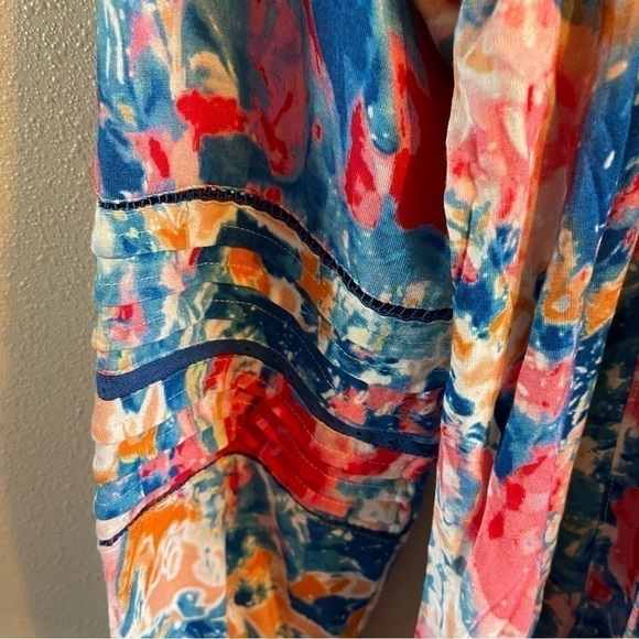 NWT Tolani Collection LongSleeve V-Neck Blouse with front tie. Size L Brady - Picture 14 of 16